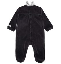 Armani Junior 童裝禮盒 加絨連身衣與安撫玩具，定義嬰童時尚與舒適