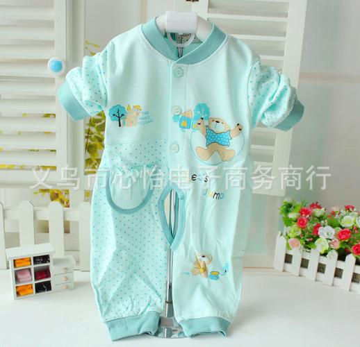 春秋必備單品 供應(yīng)長(zhǎng)袖連體衣，打造舒適又時(shí)尚的寶寶著裝體驗(yàn)